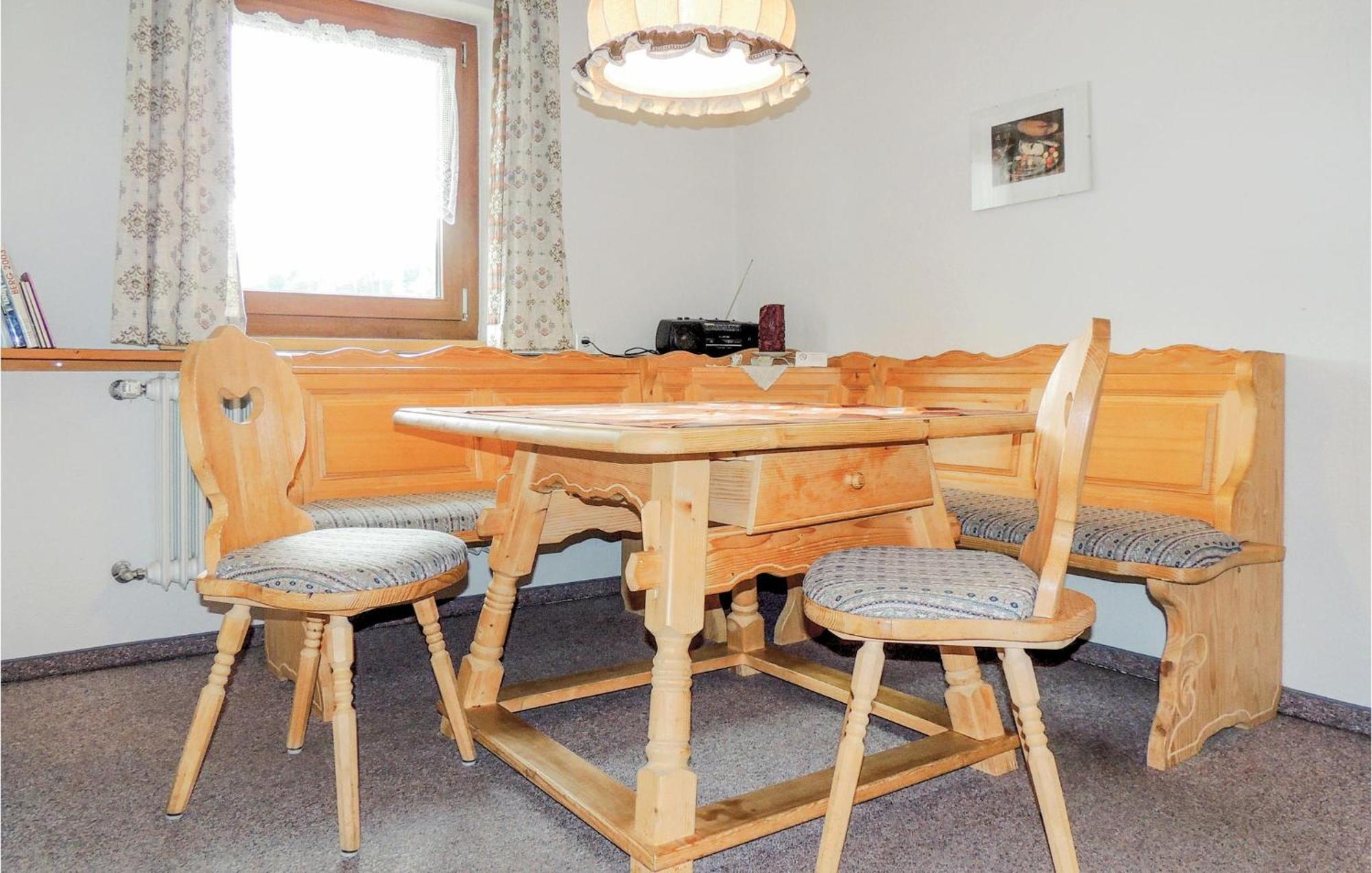 Helle Ferienwohnung In Ehrwald Esterno foto